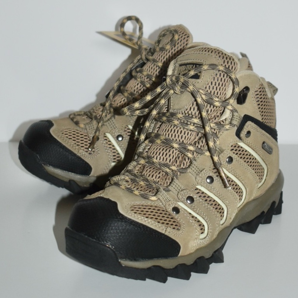NWT REDHEAD Tan and Black Durable Hiking Boots